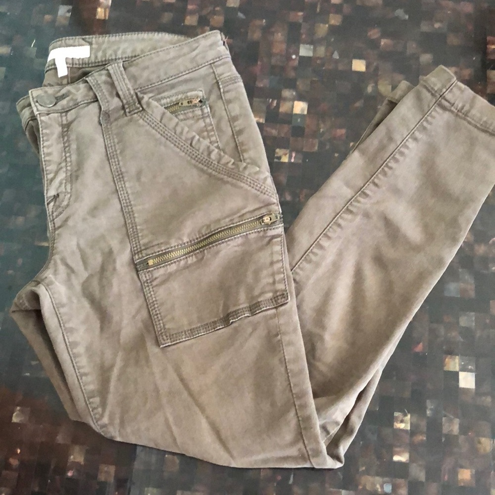 Joie khaki cargo pocket jeans with zipper detail